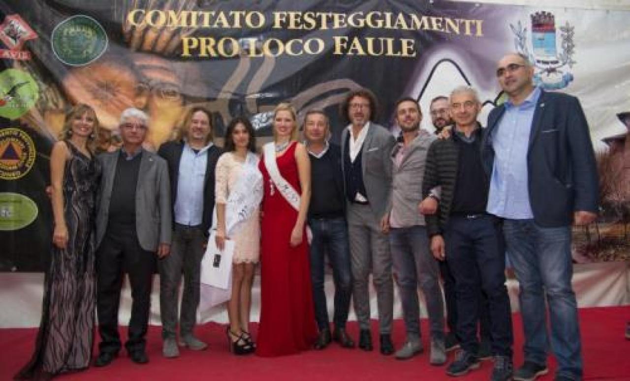 Via alla sagra di Faule Taglio del nastro giovedì