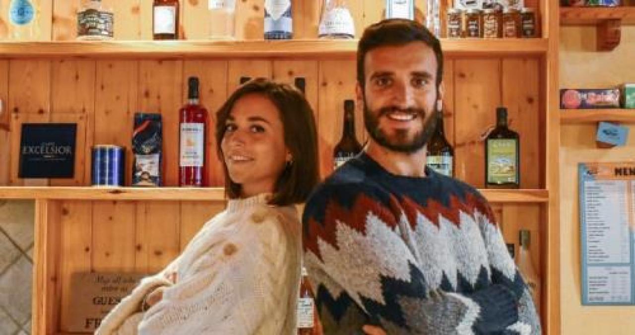 Chianale, cambio al bar da giò