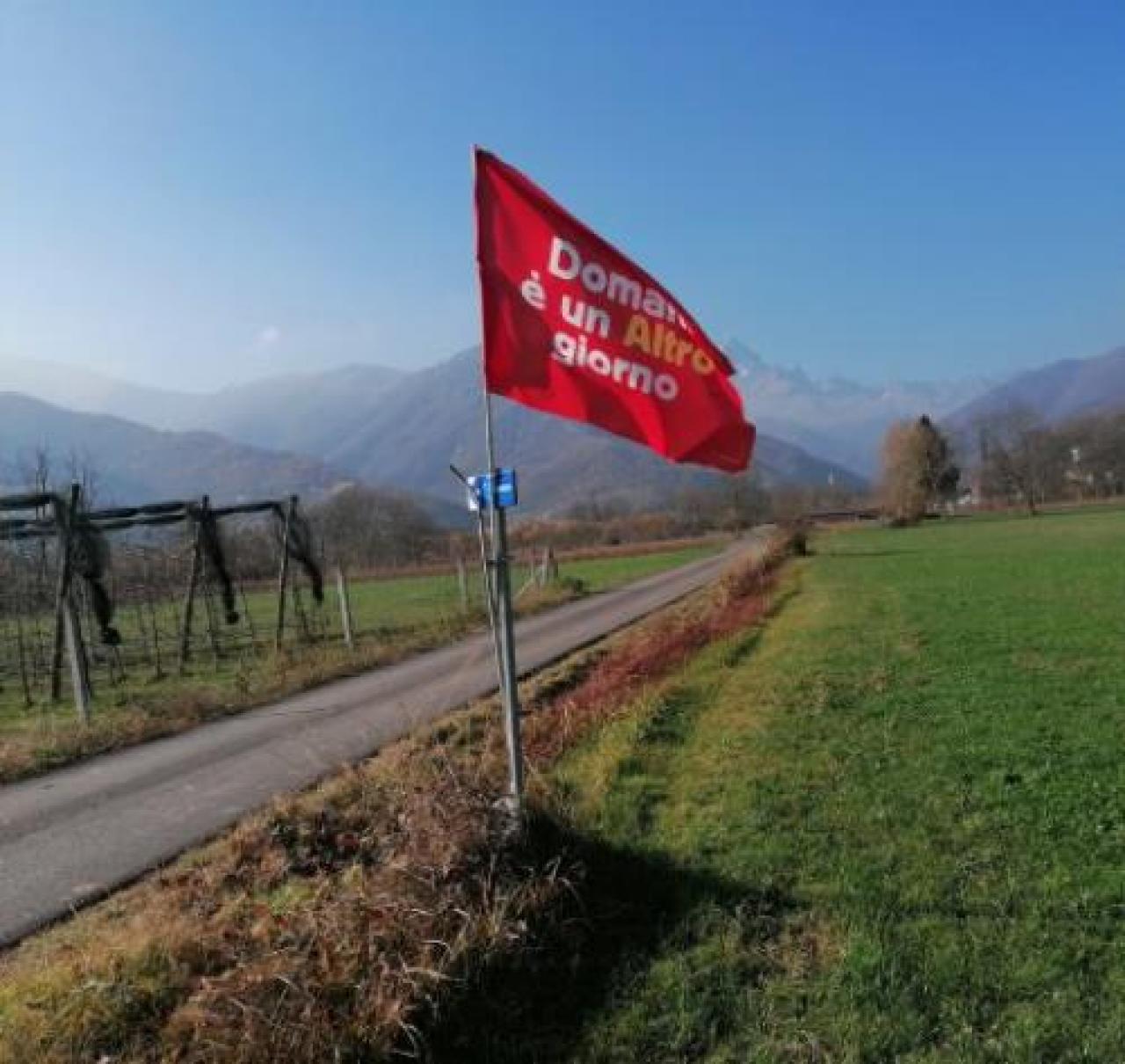 L’ottimismo sventola a Paesana “Domani è un altro giorno”