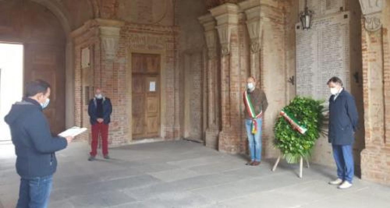 La festa del 4 novembre in forma ridotta nei paesi