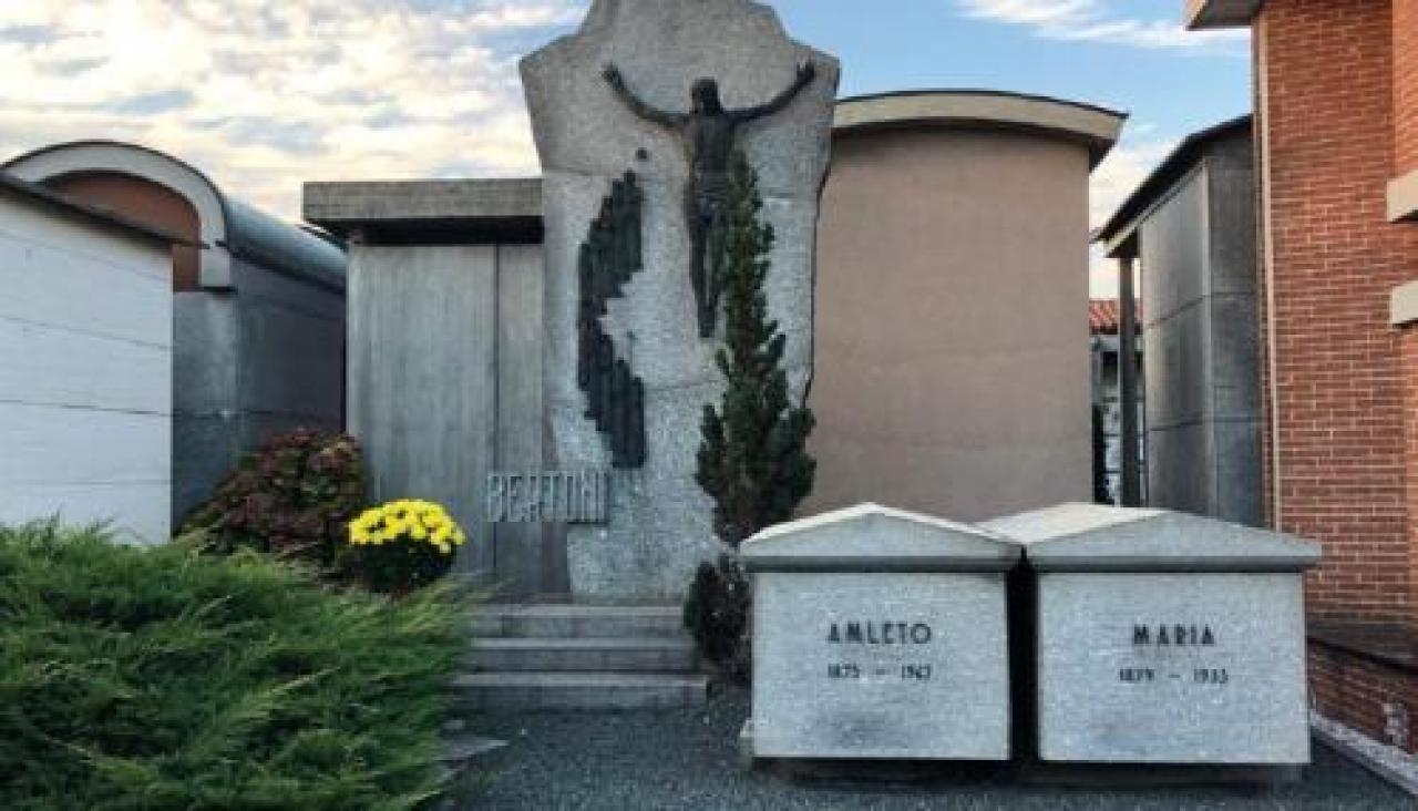 La tomba di Bertoni passa al Comune