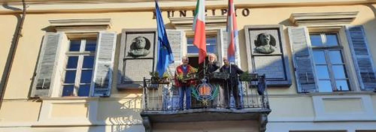 Lo stemma è tornato, risolto “il giallo della sparizione”