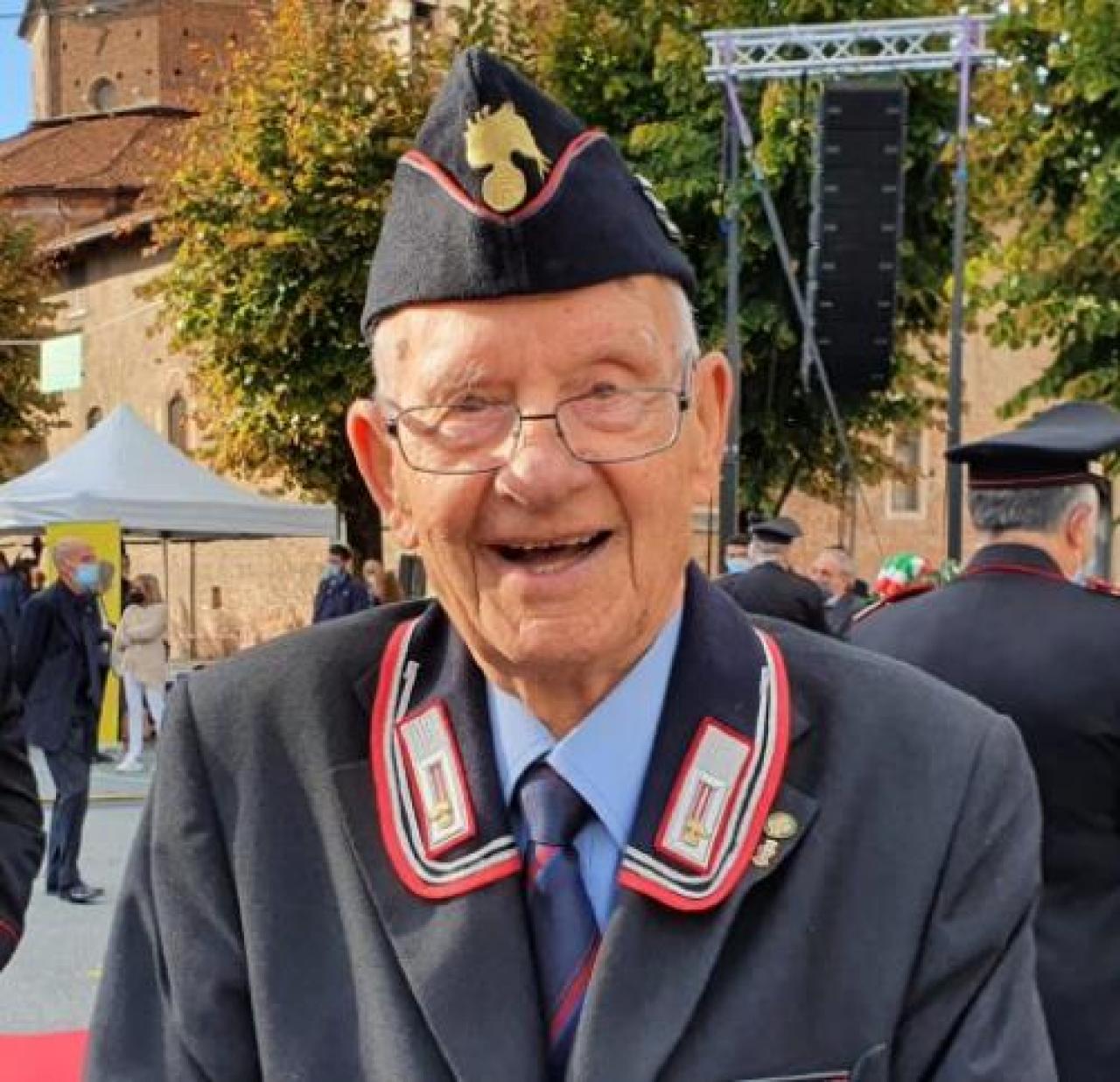 È mancato il maresciallo Perini decano dei carabinieri saluzzesi originario di cosenza, in città dal 1958. aveva 93 anni