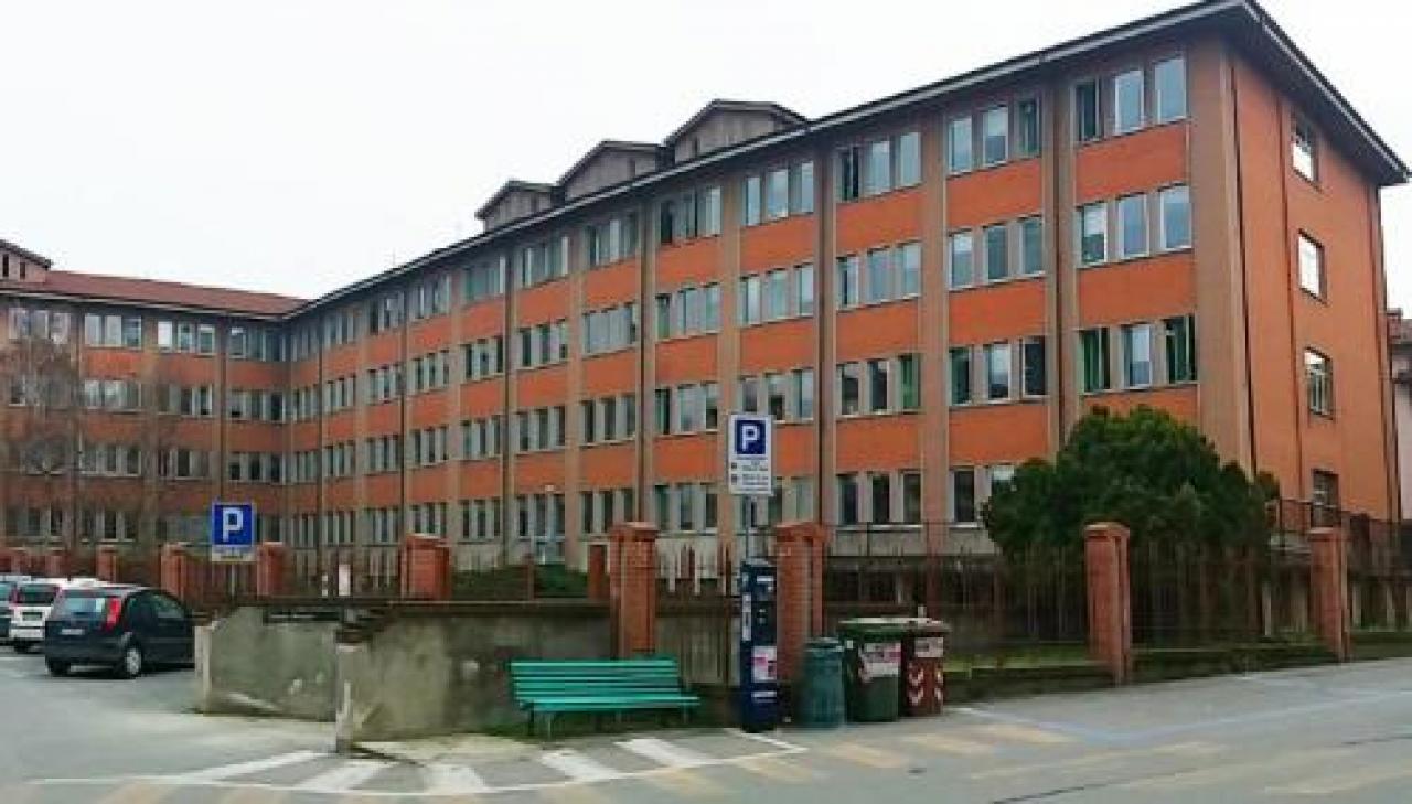 Ospedale, il terzo piano per il Covid I posti letto del reparto salgono a 72 sanità allo stremo nella lotta al coronavirus. a saluzzo si potenzia l’attività