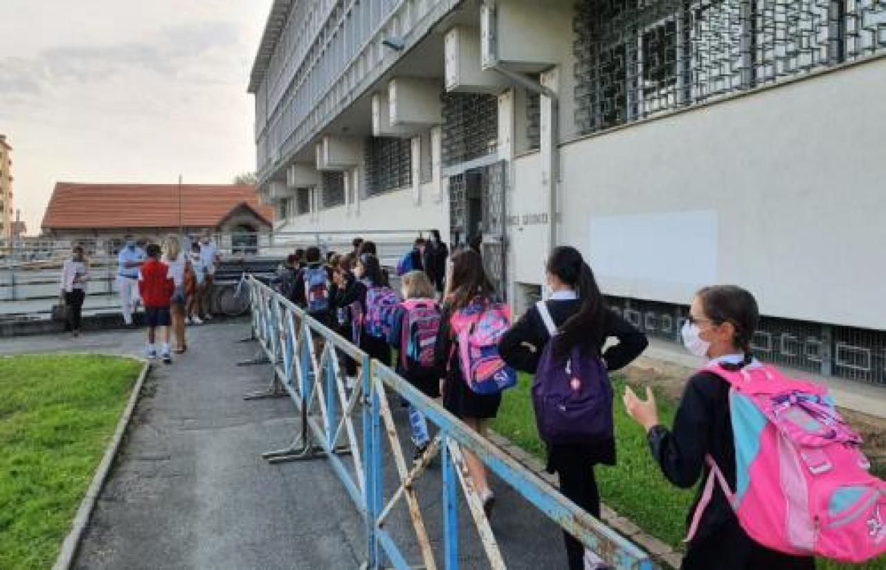 Pivano, si torna in classe ma serve più attenzione