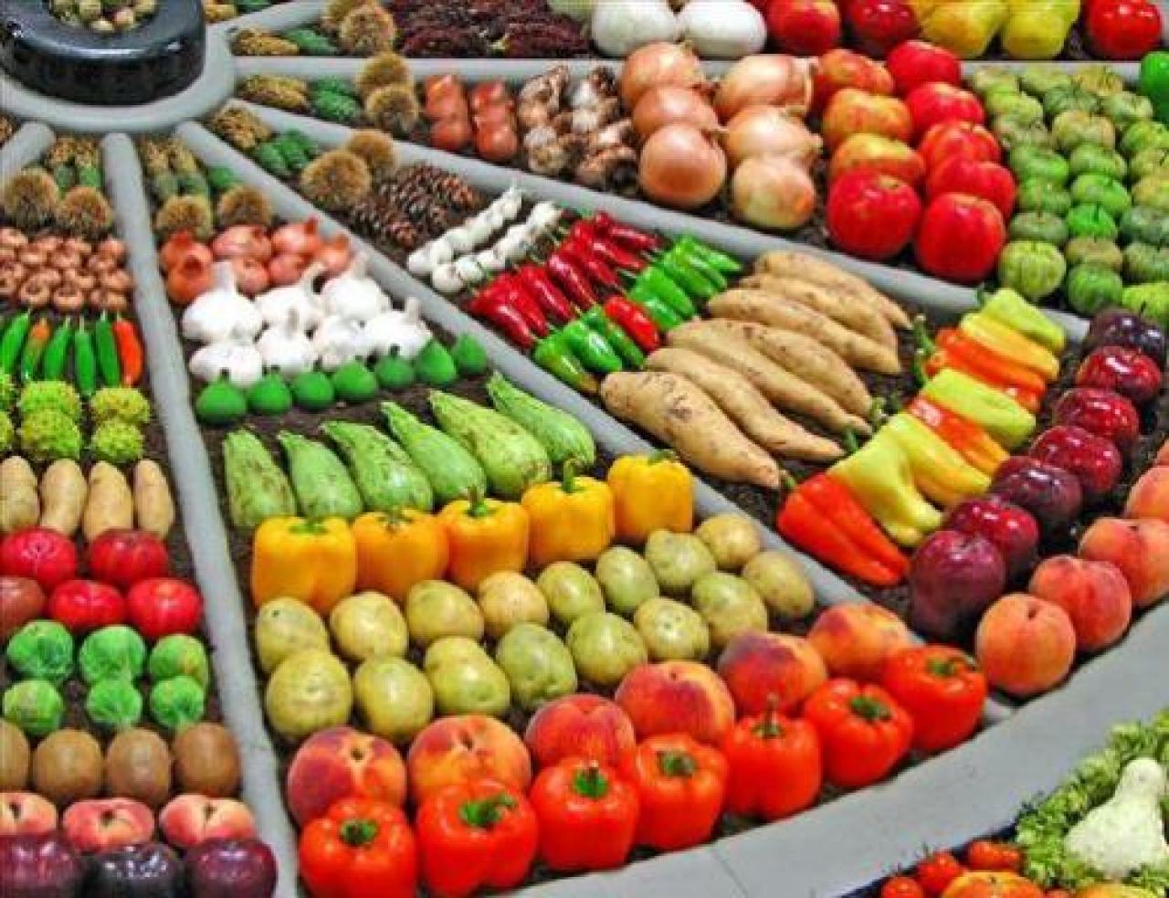 Sempre la frutta nella dieta di stagione