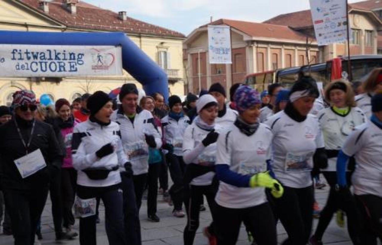 Il Fitwalking del cuore cambia formula una settimana per camminare insieme Zzzzz zzzzzz