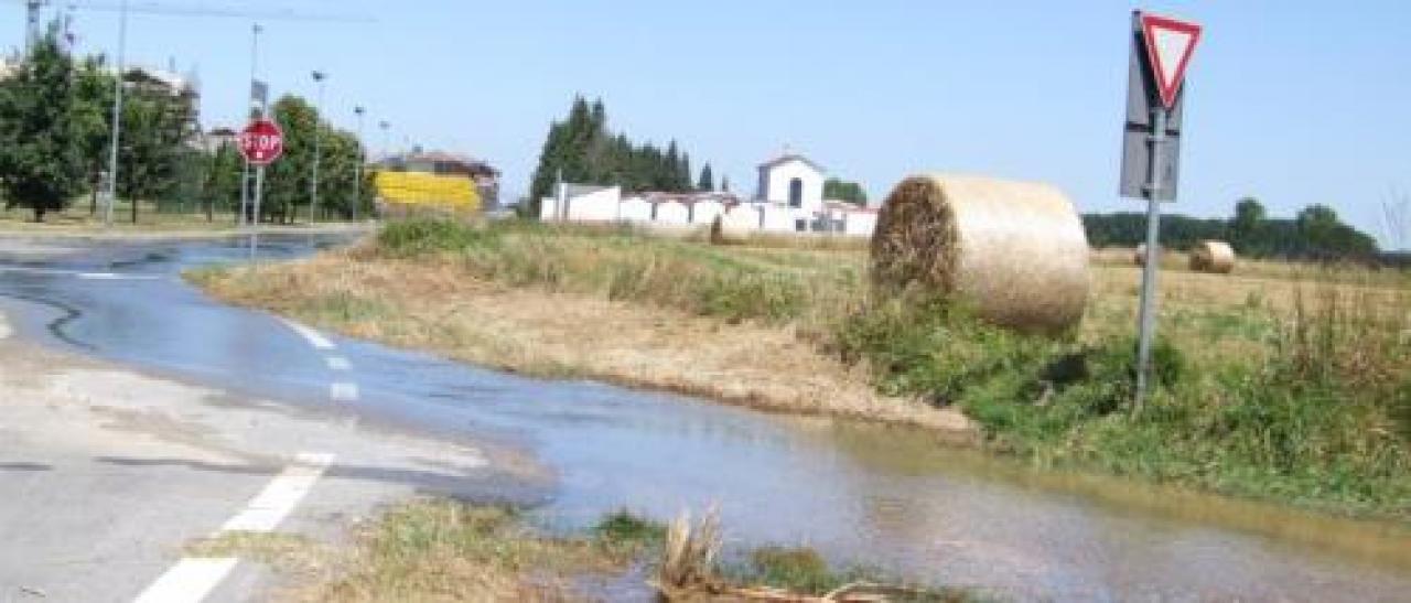 MANTA: STRADA ALLAGATA, RUBINETTI CHIUSI