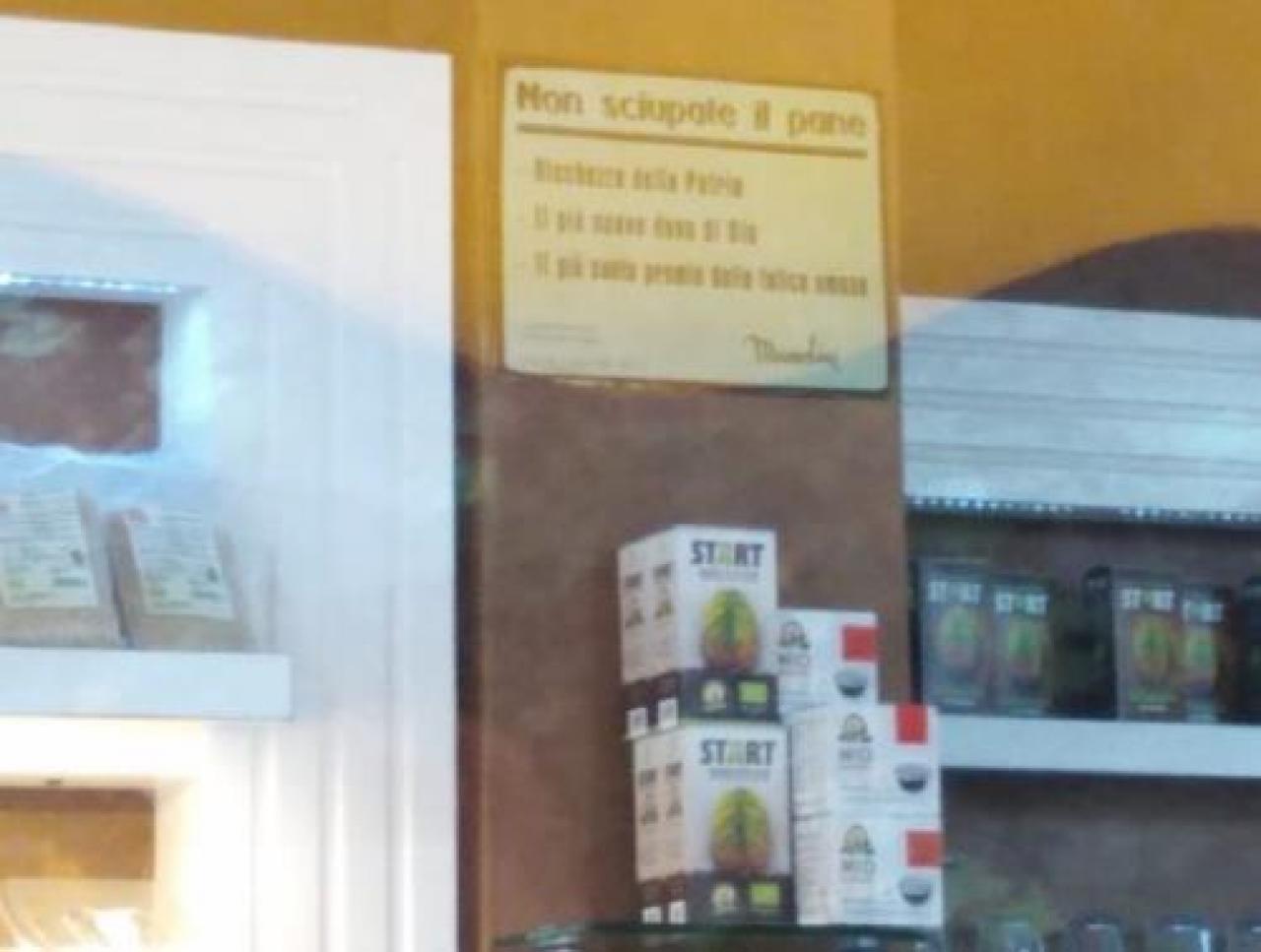 Mussolini fornaio, poeta mediocre