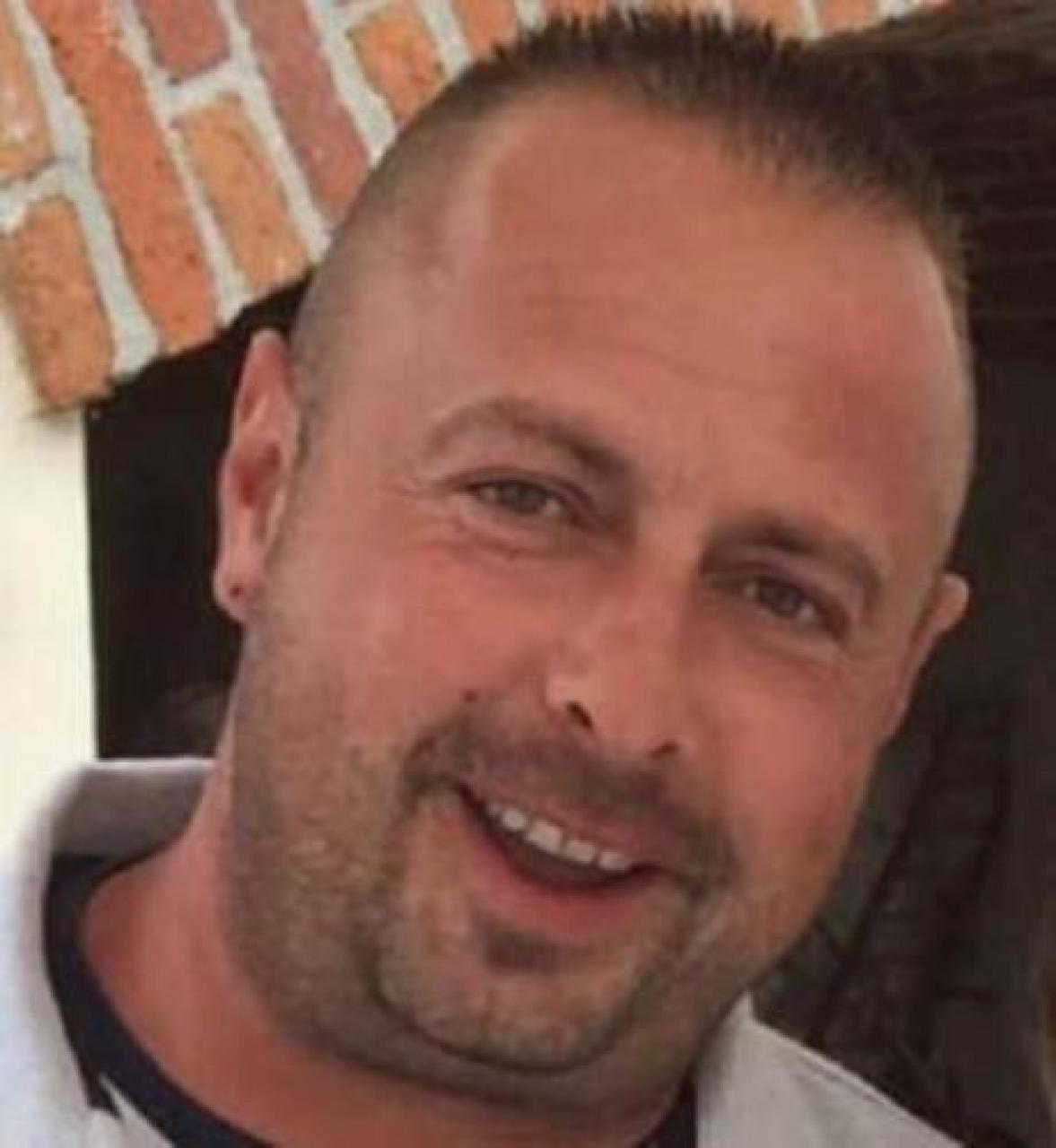 Papà di due bambine stroncato da emorragia cerebrale a 39 anni