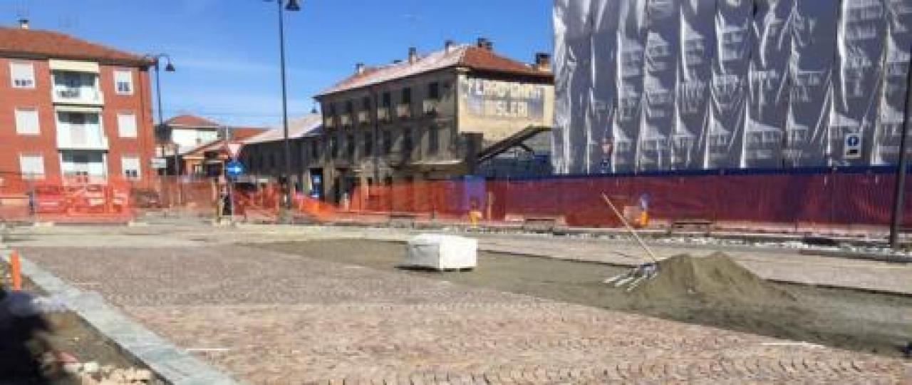 BUSCA Cantieri a spron battuto: come cambia l’area di accesso alla città Piazza e nuove scuole Avanti tutta con i lavori hrgerhg khkjh