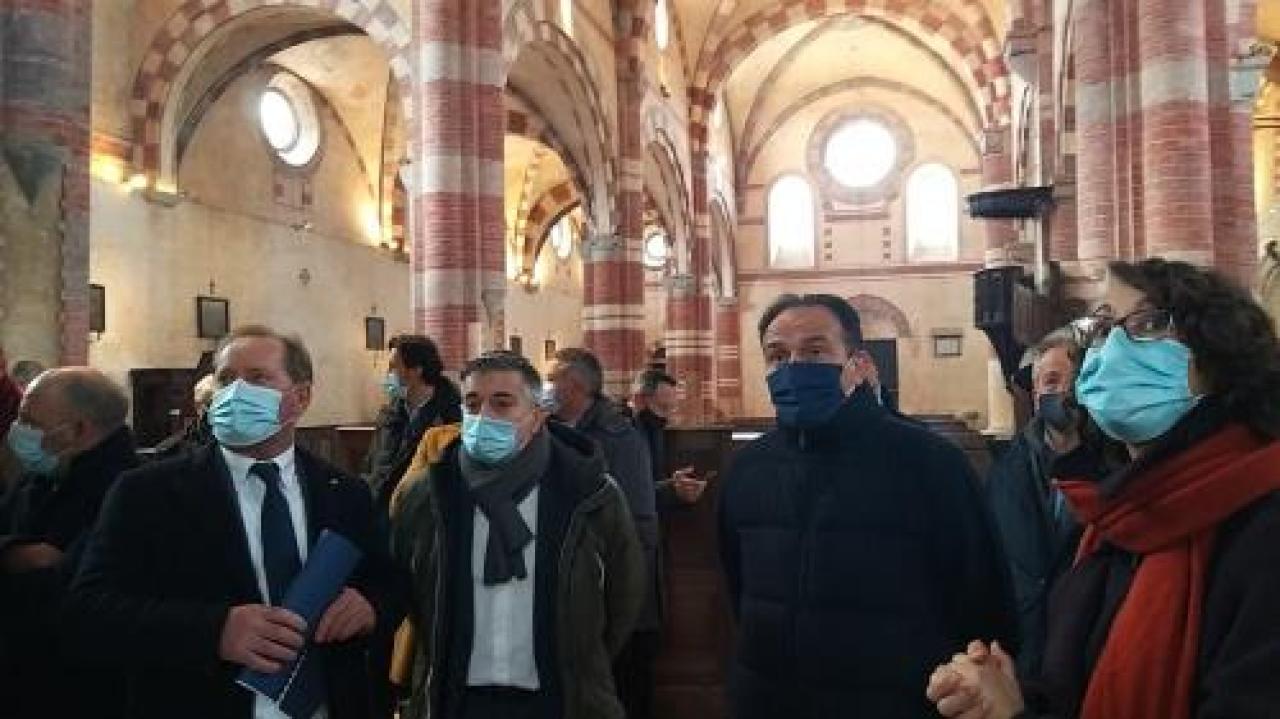 Cirio: «Staffarda come Venaria» Decolla il progetto per l’abbazia visita del governatore: il recupero del complesso possibile con i fondi europei
