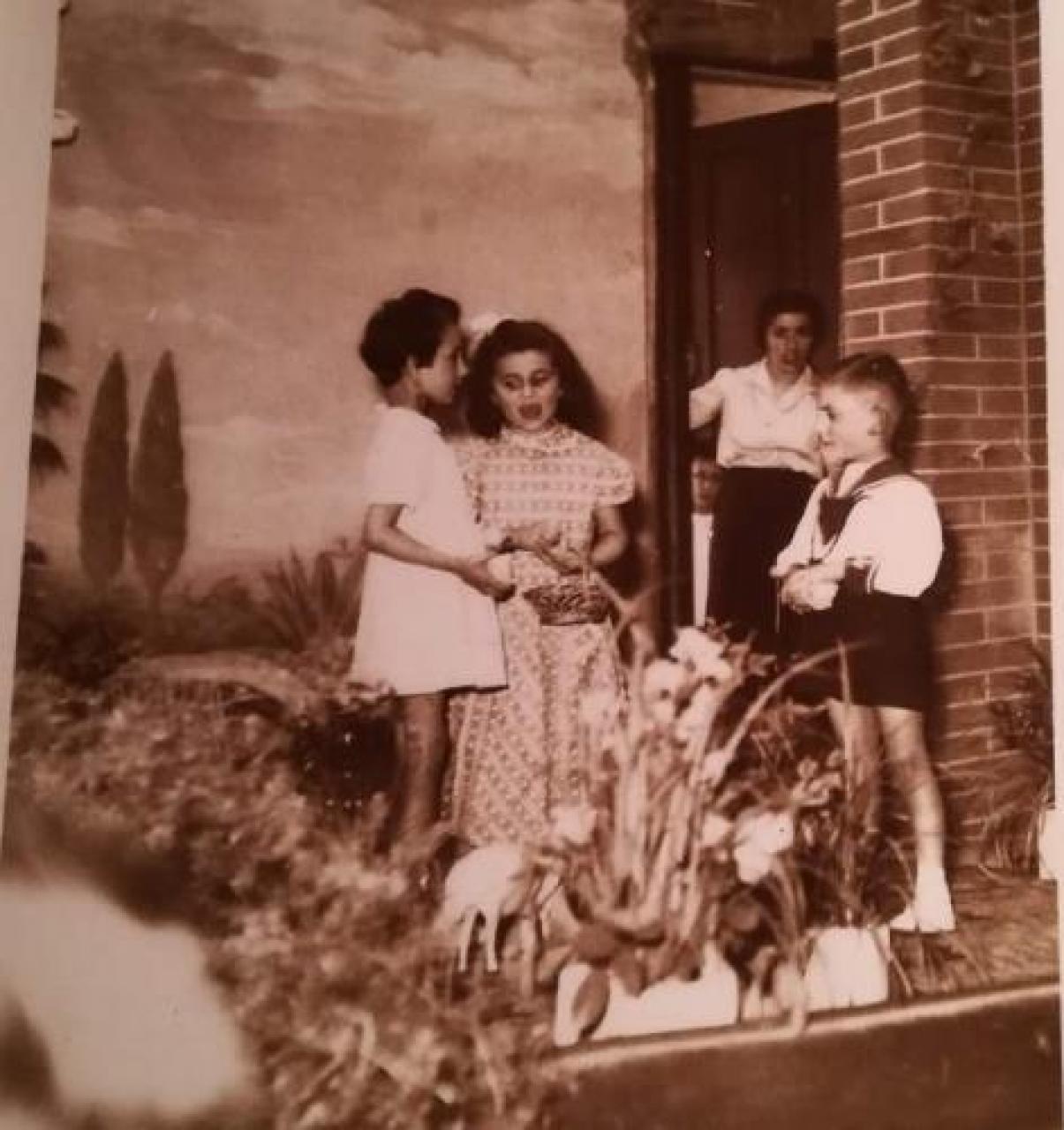 Il brivido dei piccoli e la verve dei grandi, tutti obbedienti a don mario