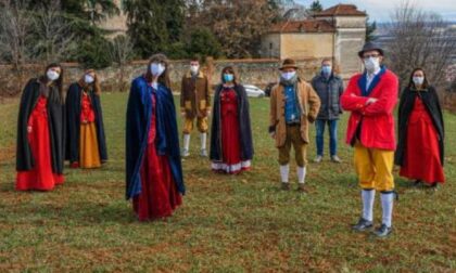 Manta: IL GRUPPO DELLe MASCHERE NEL CARNEVALE INDOOR