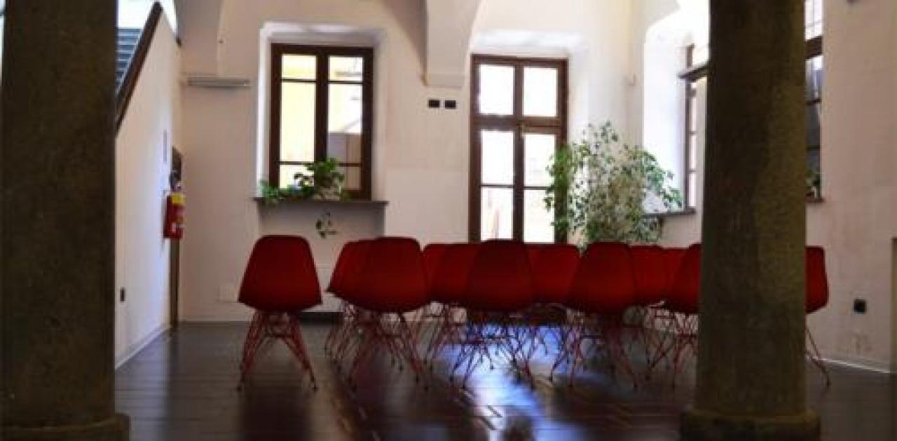 Otto progetti proposti dai cittadini e dalle associazioni Dal foyer del teatro Olivero alla Big bench del Belvedere hrgerhg khkjh