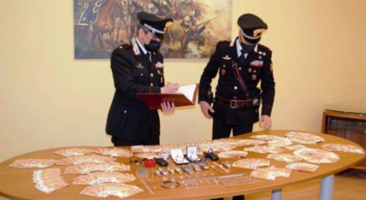 Arrestati per la rapina in villa