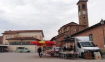 Aumentano i banchi al mercato di Torre