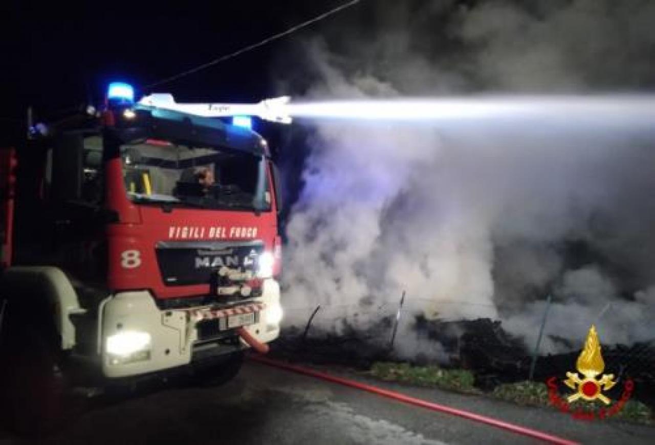Busca, incendio a Castelletto
