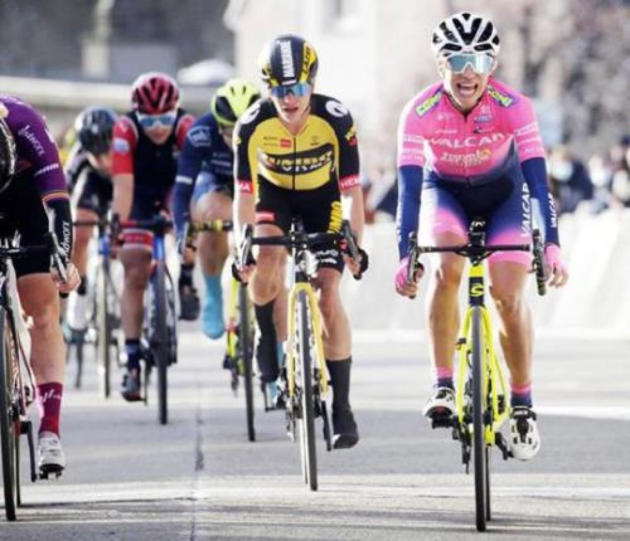 Esordio vittorioso per la cuneese Balsamo Trionfa allo sprint nella prima gara in Belgio