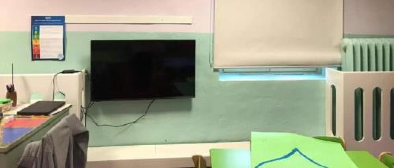 Nuovi computer, tv e tende all’asilo Keller di Villanovetta