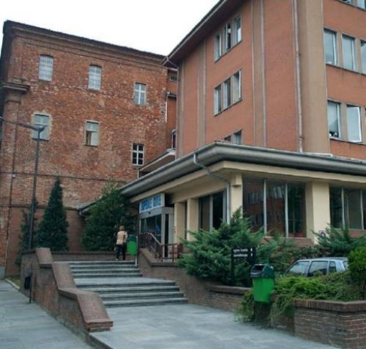 Associazioni insieme per l’ospe dale Officina guida la raccolta per la dialisi