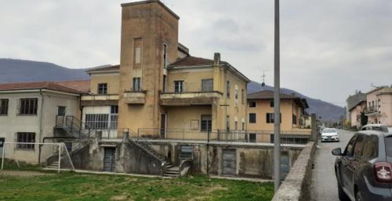 Un polo socio-sanitario nelle ex scuole