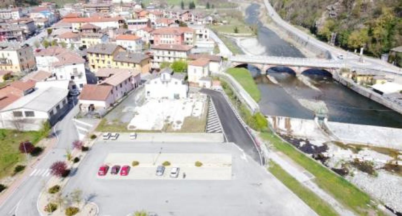 Apre la nuova strada per l’area industriale