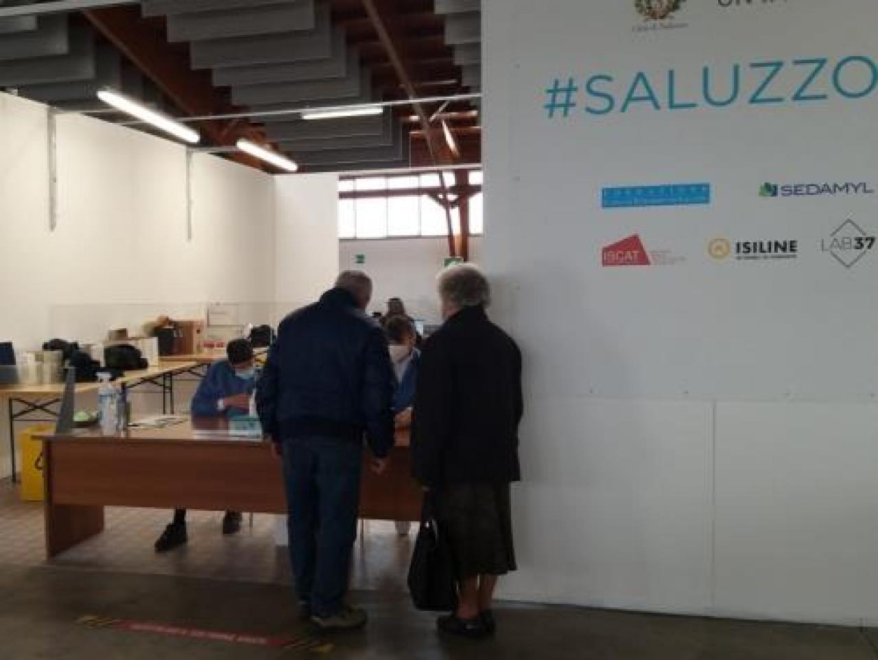 Diecimila vaccini a settimana per l’Asl