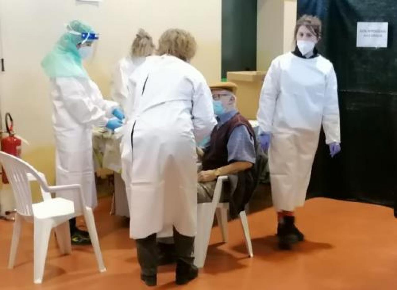 I vaccini per i 60enni partono venerdì 23