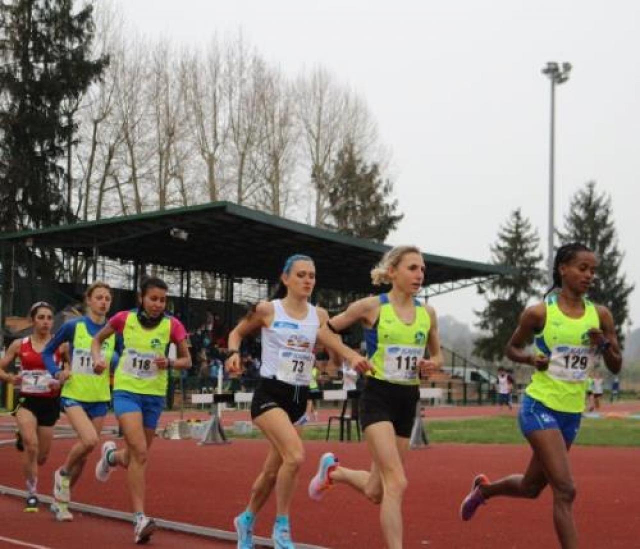 L’Atletica Saluzzo brilla sui 10.000 metri Vince Tegegn, titolo regionale alla Beccaria