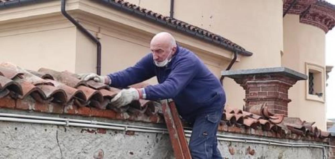 La forza dei volontari aiuto indispensabile