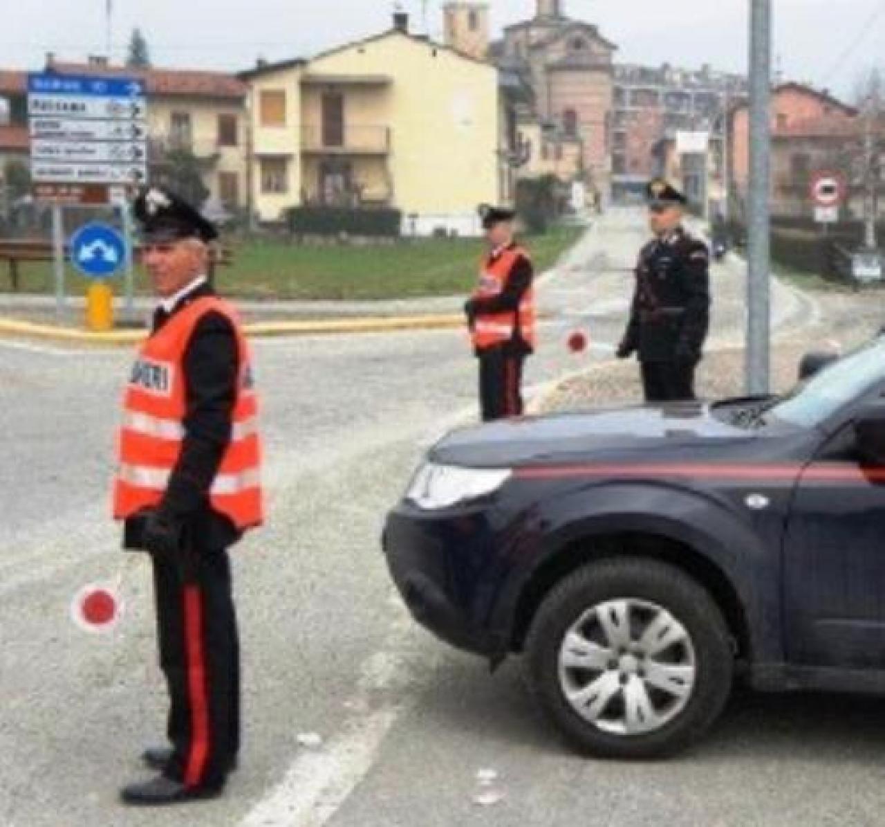Vendeva abiti contraffatti Due mesi al paesanese