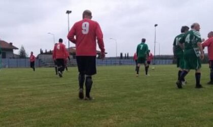 I calciatori del Carlo Villa in campo per il trentaseiesimo anno