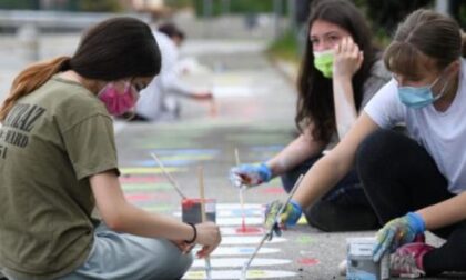 Il Consiglio dei ragazzi “colora il mondo”