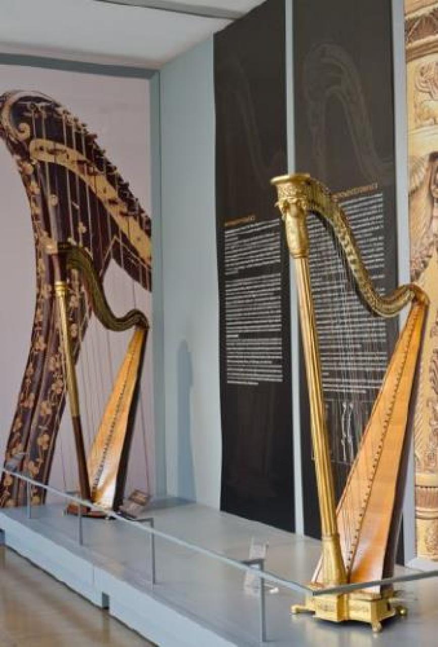 Piasco, riapre alle visite il museo Salvi delle arpe