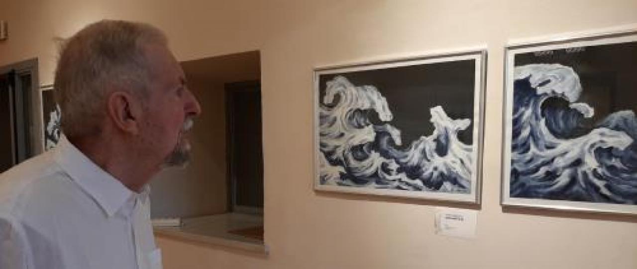 «Quei discorsi al bar, con gli schizzi delle sue opere fatti sui tovaglioli» guido palmero ricorda cavallera: «era sempre alla ricerca della forma perfetta»