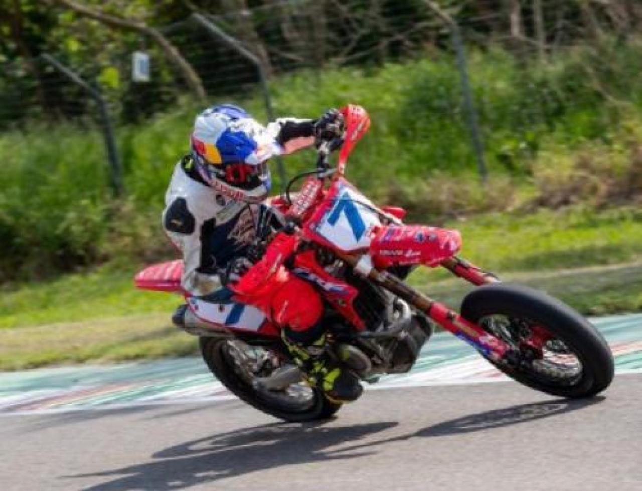 Supermoto, ai buschesi arriva l’oro regionale