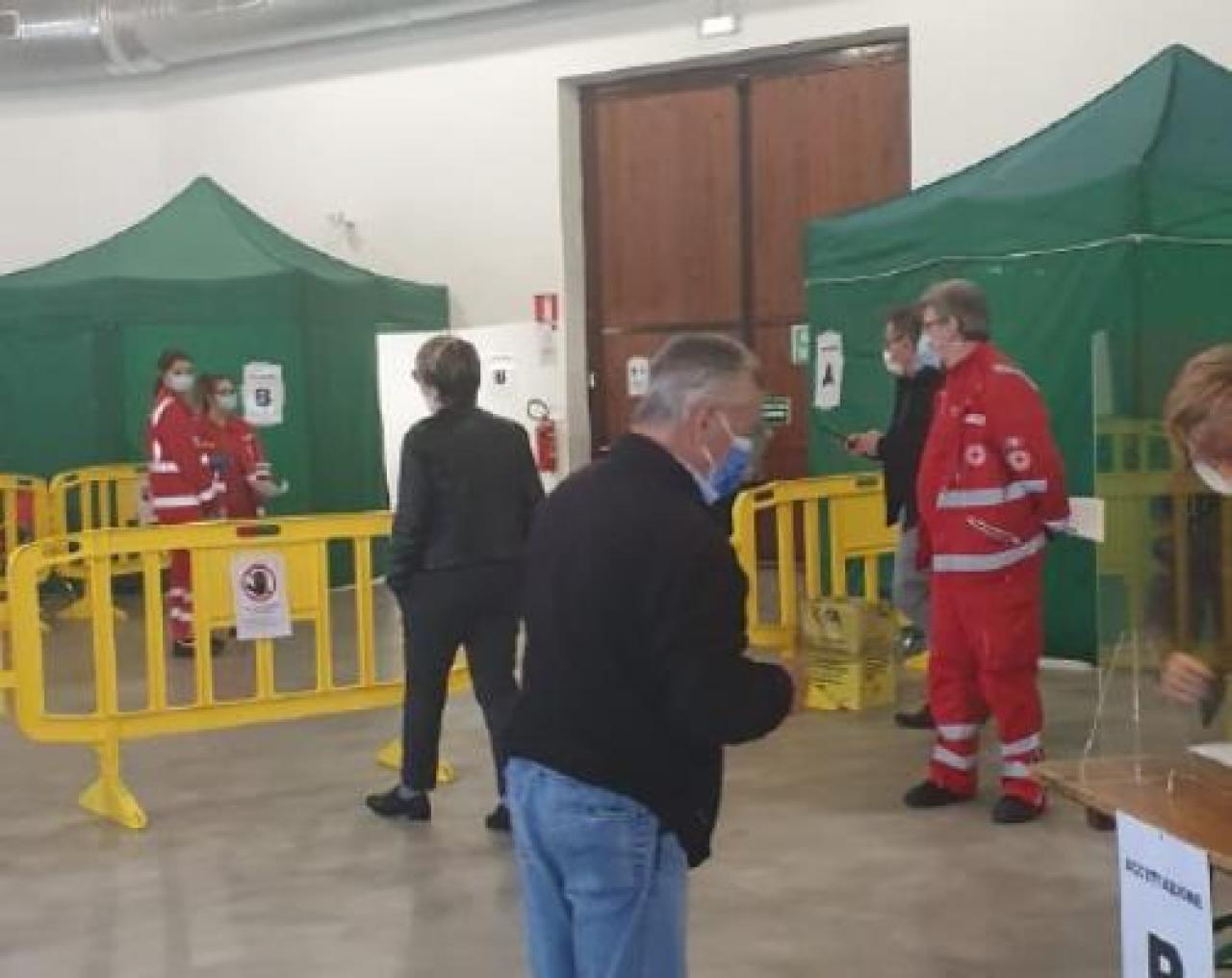 Vaccini a Moretta, che pasticcio stop all’hub di san giovanni Troppe rinunce e ora la pianura rimane indietro