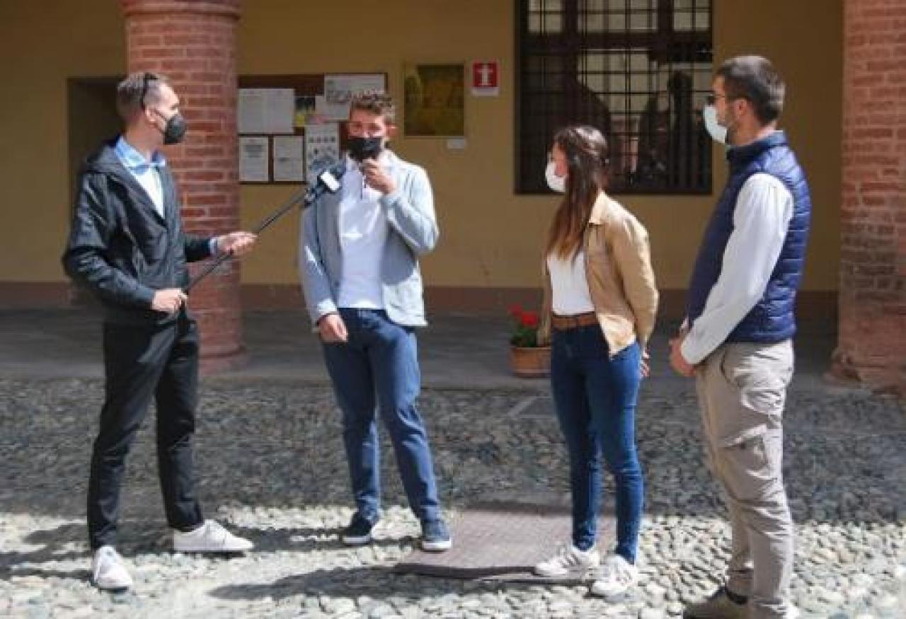Vetrina tv per i giovani e i Deco di Revello