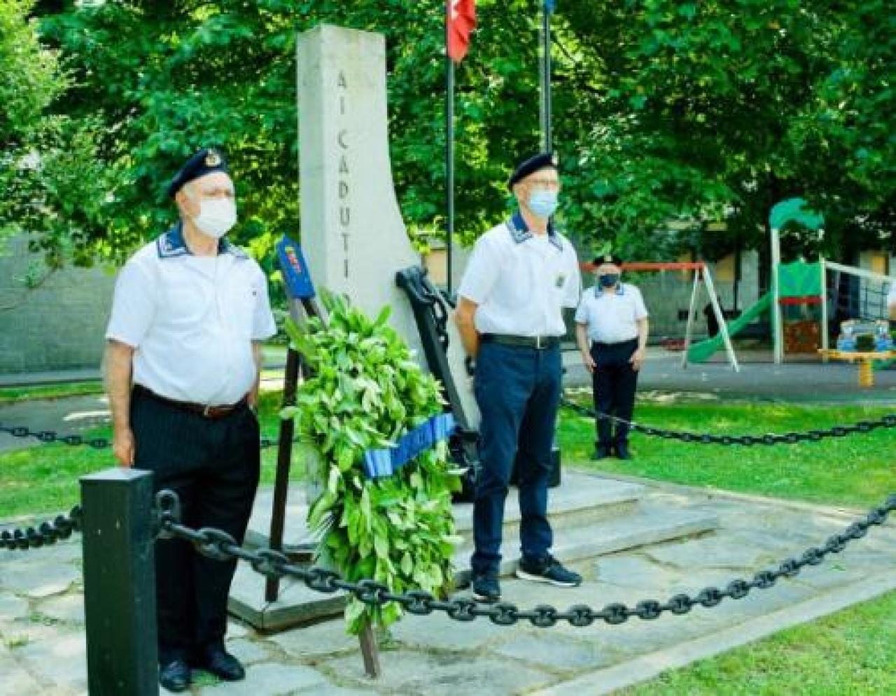I marinai non rinunciano alla festa della repubblica