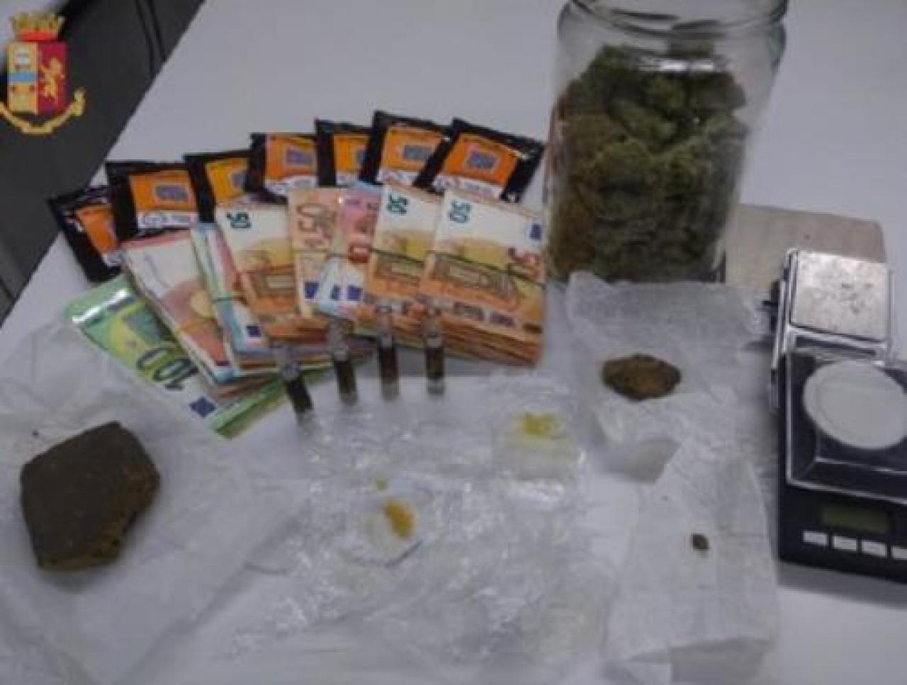 Piasco, indagati per droga