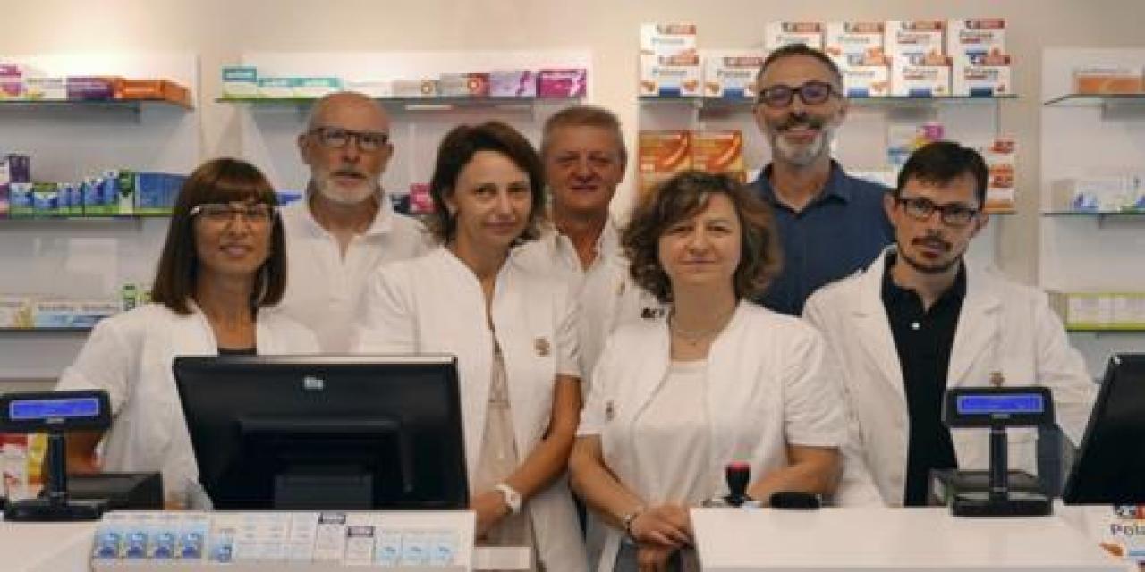 Vaccini in farmacia, aderiscono la San Martino e la Santa Maria Zzzzz zzzzzz