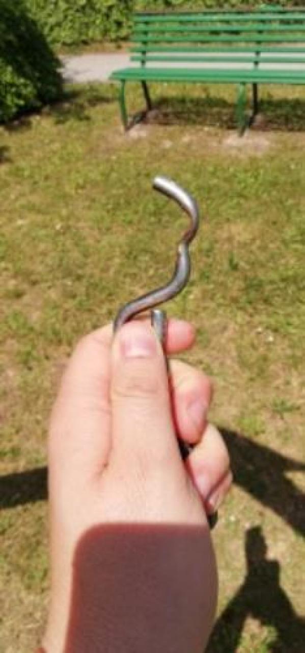 Xxx xxx Manta, vandali al parco giochi xxx xxx