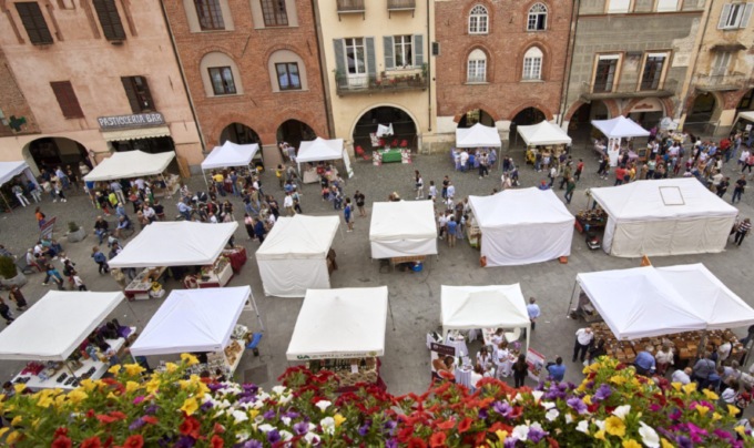 Quintessenza, Savigliano torna la capitale di profumi e colori
