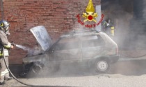 Auto in fiamme a Moretta: non si registrano feriti