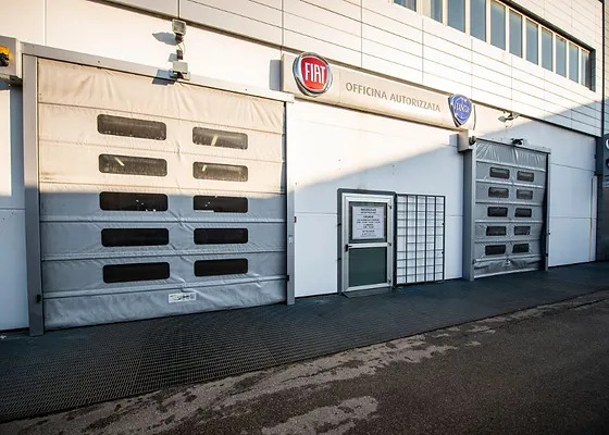 Ilaria e Dimitri, nel Garage Italia gli esperti delle auto elettriche