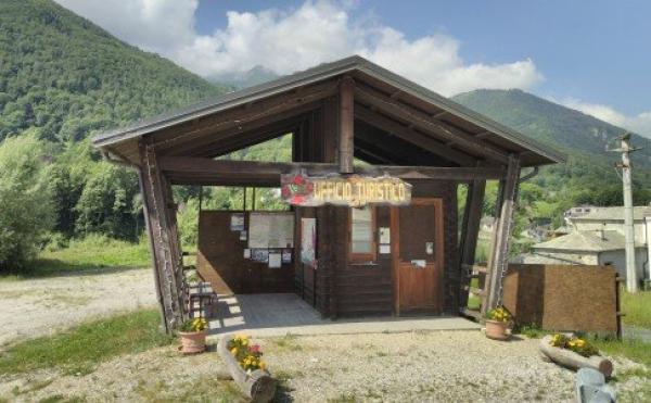 Sabato petanque, domenica “Festo”
