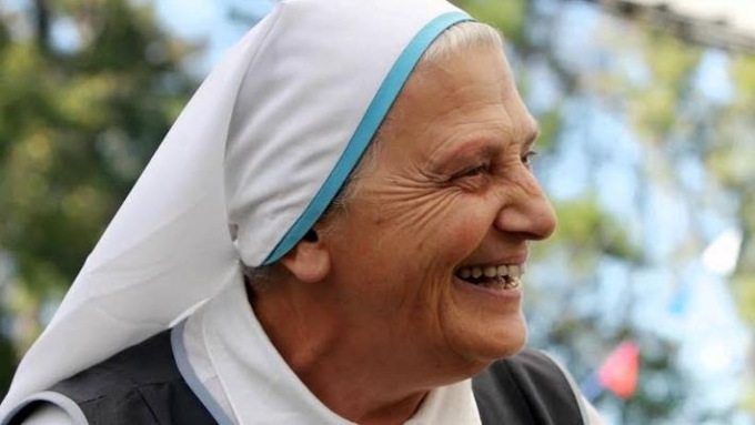 Cordoglio unanime per Madre Elvira e Lutto cittadino