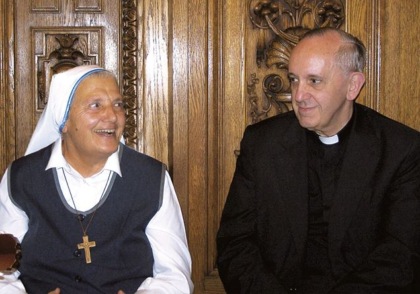 Papa Francesco racconta e ricorda Madre Elvira