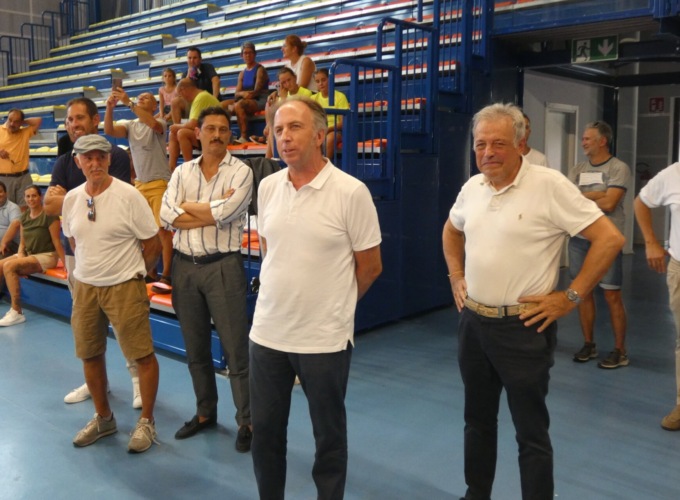 Il saluto di Villafranca alle ragazze del volley